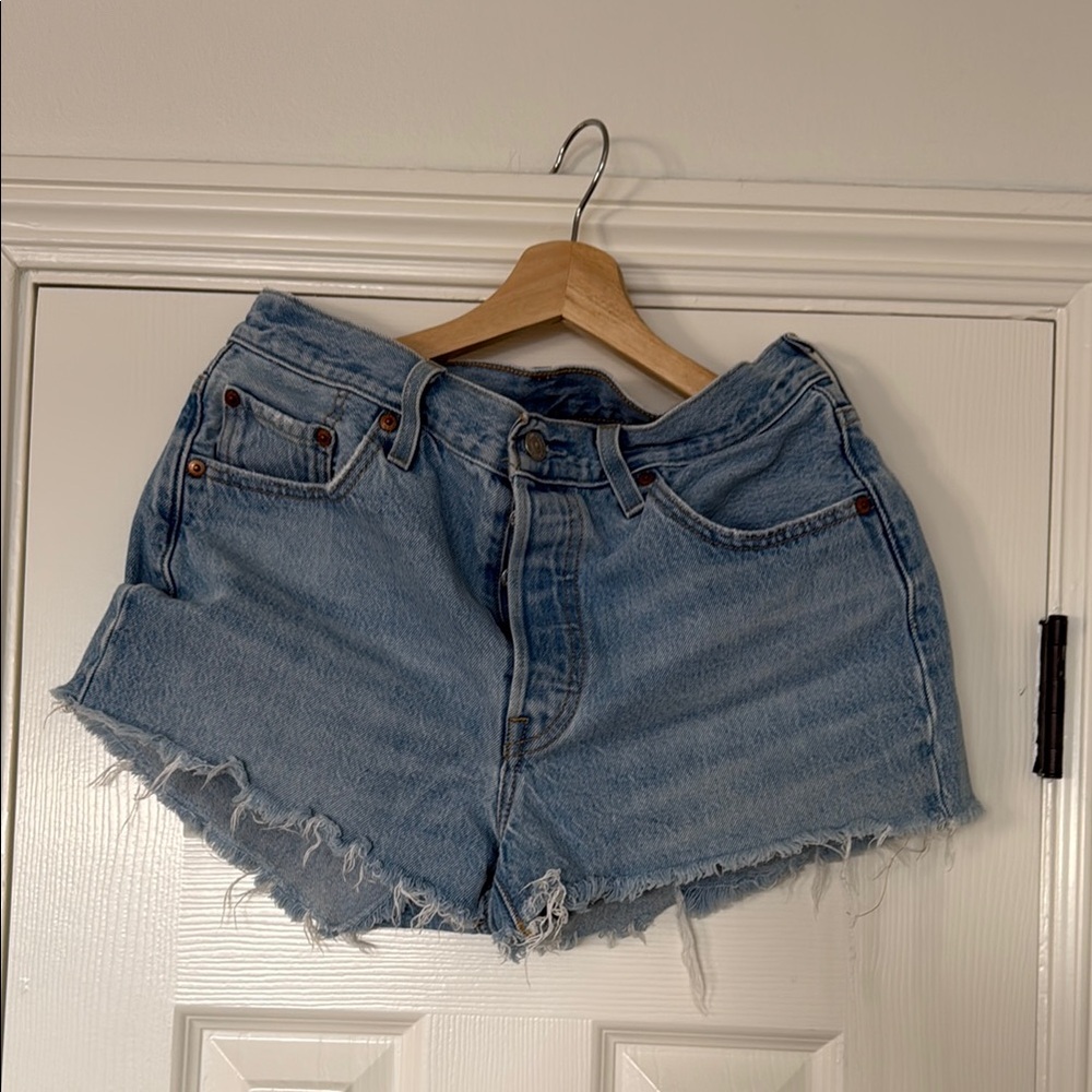 Levis 501 Jean shorts